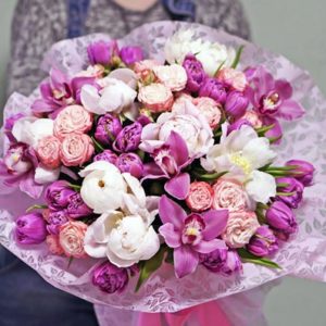 Какие выбрать цветы на День Матери?