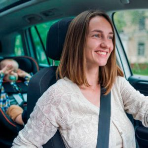 Как молодой маме безопасно водить авто